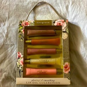 Livegreen glowing and soothing lip oils 😍